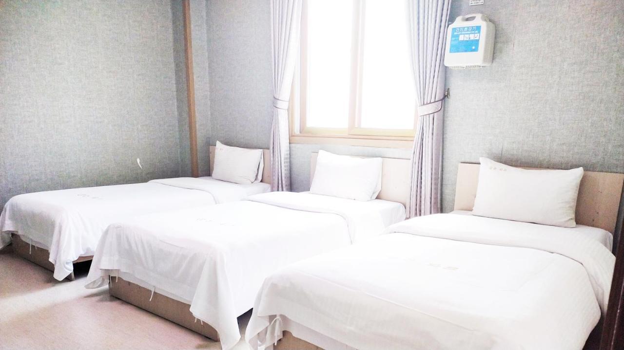 Golden Park Hotel Jeju by Eksteriør bilde