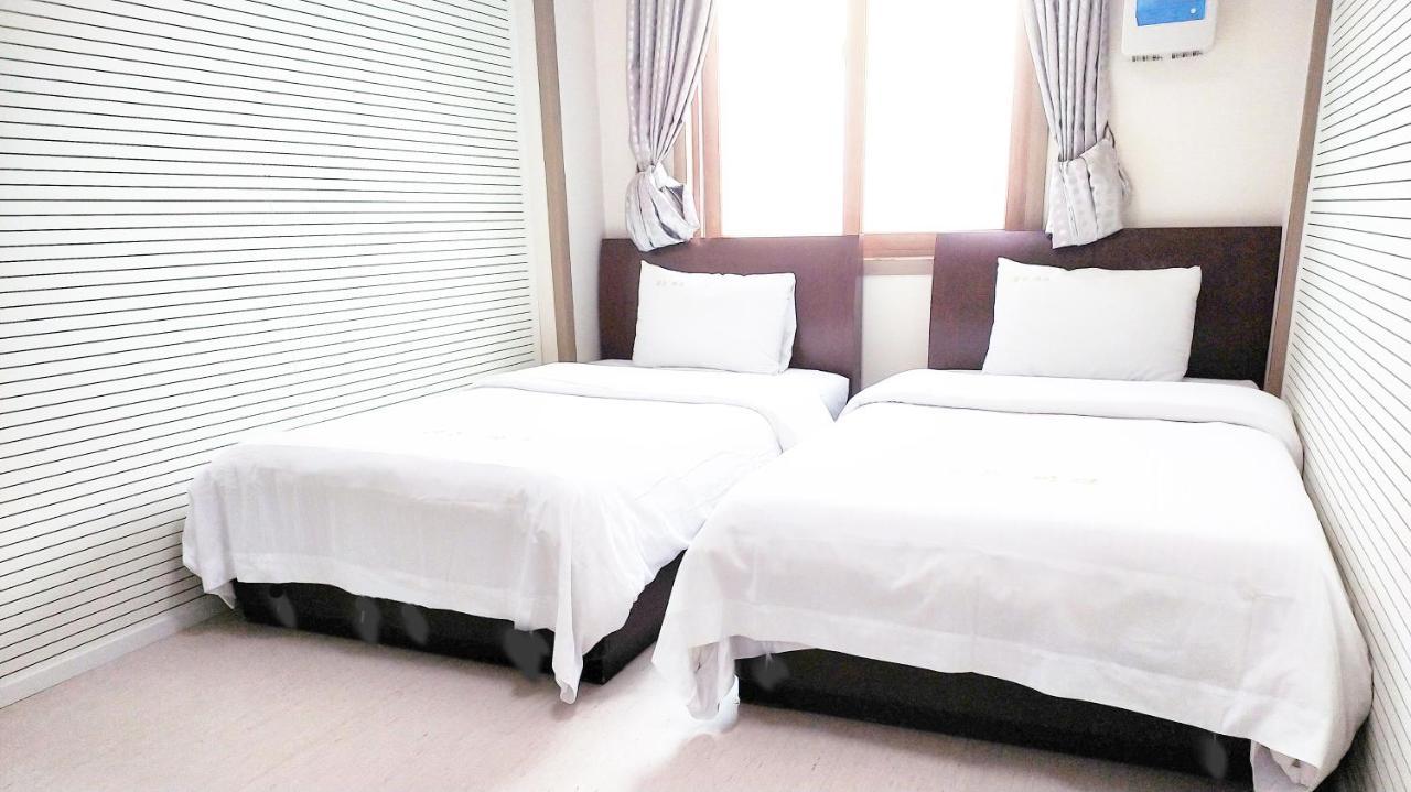 Golden Park Hotel Jeju by Eksteriør bilde